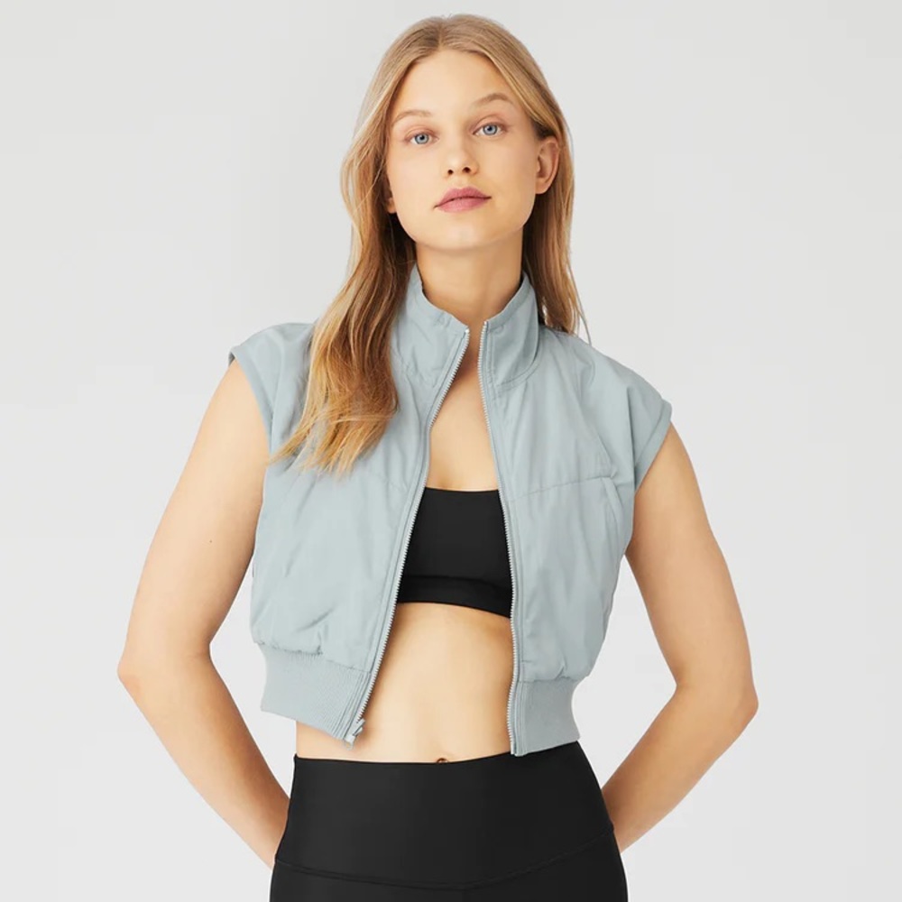 Alo yoga in motion vest never worn
